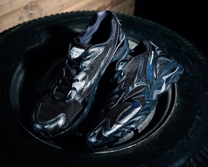 Mizuno Wave Rider 10 